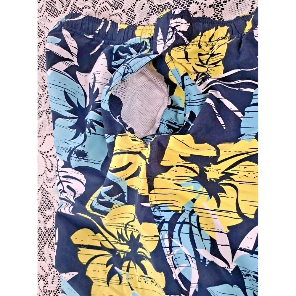Ocean Core Swim Trunks Men's L Geometric Print‎ Board Shorts Drawstring  Pocket